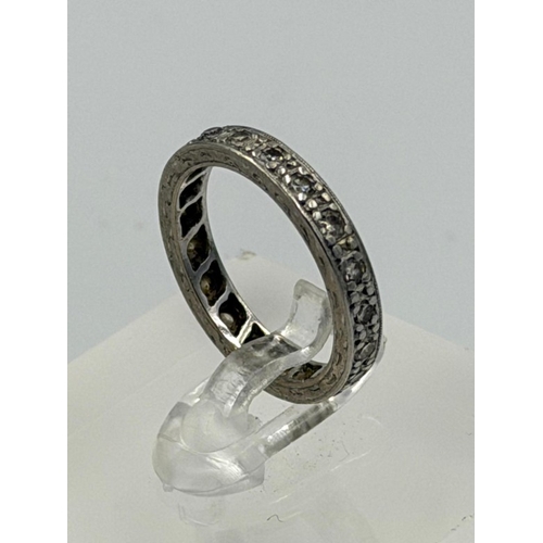 588 - An 18ct gold diamond eternity ring with an approximate size of L and weight of 3.7g