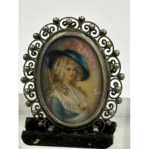 Lot 634       