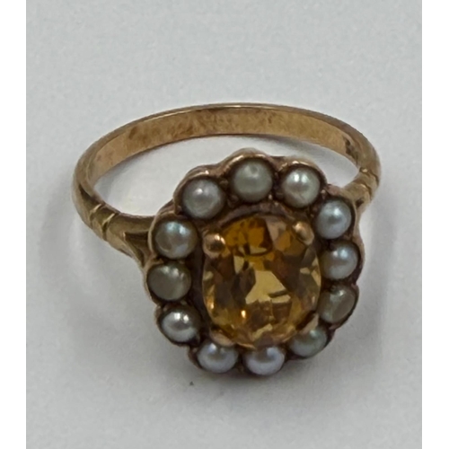 580B - A 9ct gold citrine and seed pearl ring approximate weight 3.7g and size N
