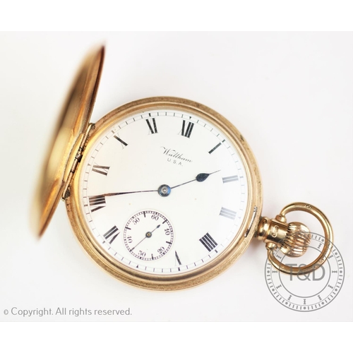 143 - A 9ct gold Waltham full hunter pocket watch, Birmingham 1923-24, the white enamel dial with black ro... 