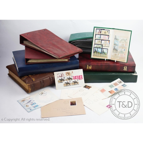 338 - A collection of stamp albums, to include; used and unused stamps of various periods from around the ... 