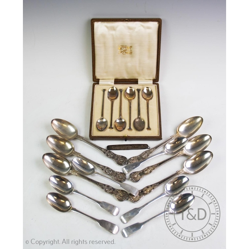 5 - A cased set of six silver teaspoons, W H Lyde, Birmingham 1914, together with six Victorian fiddle p... 
