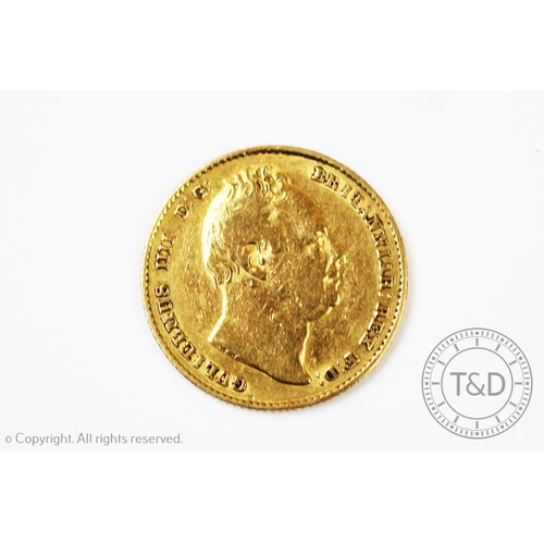 112 - A William IV gold sovereign dated 1833, gross weight 7.9gms