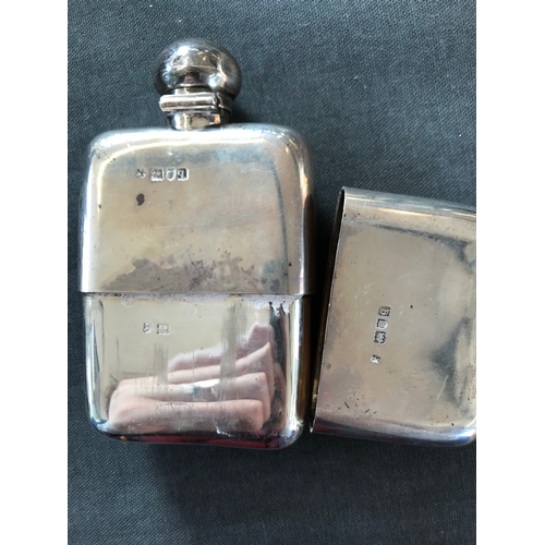 28 - A George V silver hip flask, W & G Neal, London 1911, the rectangular body with detachable silver st... 