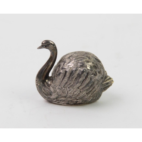 81 - A Chinese white metal novelty swan pepper pot, with engraved feather detailing, pierced holes to nec... 