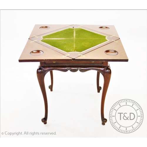 830 - A late 19th century inlaid mahogany envelope bridge table, each hinged quadrant inlaid with a spray ... 