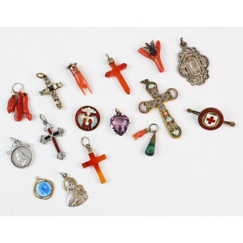 204 - A selection of antique and contemporary jewellery and accessories, to include, a yellow metal crucif... 