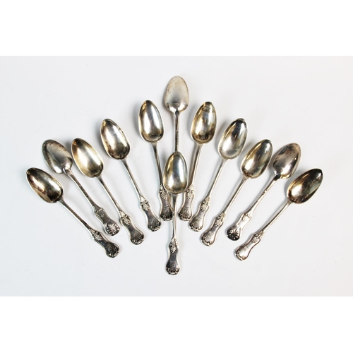 68 - A set of twelve Victorian Kings pattern silver teaspoons, Robert Gray & Son, Glasgow 1845, each with... 