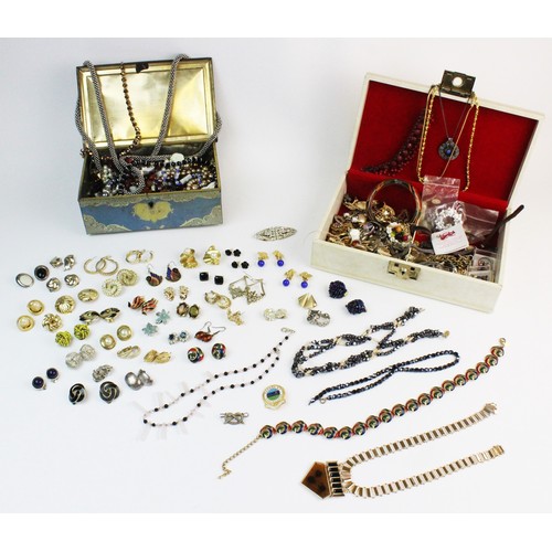 202 - A large quantity of vintage costume jewellery, watches and ephemera, to include, two coral beaded ne... 