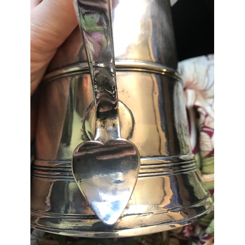 66 - A George III silver tankard and cover, Peter & Ann Bateman, London 1791, the cylindrical body of sli... 