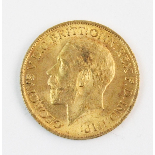 106 - A George V sovereign, dated 1914, weight 8.0gms