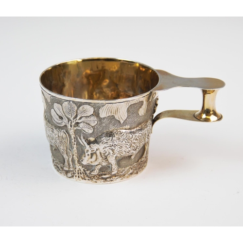 16 - An Edwardian silver replica of the 'Vaphio' cup, George Nathan & Ridley Hayes, Chester 1907, of tape... 