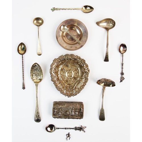 64 - A selection of silver and silver coloured items, to include, a silver snuff box, (probably) Ridley H... 