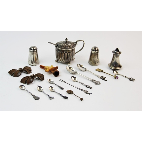 7 - A selection of silver and silver coloured items, to include, a pair of Edwardian silver pepperettes,... 