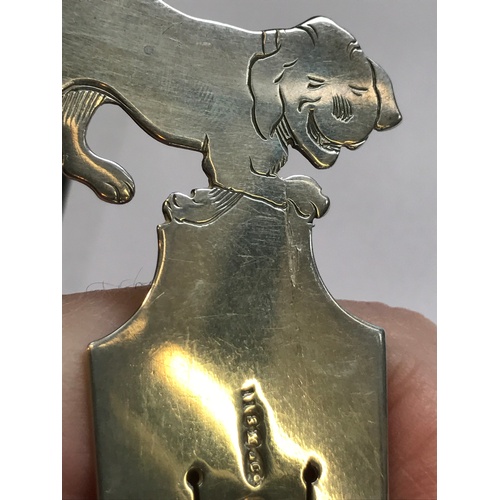 45 - A George V silver bookmark, Sampson Mordan & Co Ltd, Chester 1916, modelled as a stylised dog 'Flamb... 