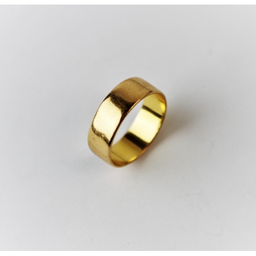 189 - A 22ct yellow gold band, Birmingham 1992, weight 6.1gms