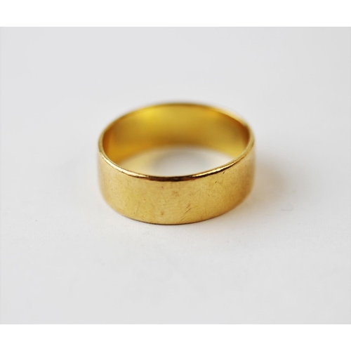 189 - A 22ct yellow gold band, Birmingham 1992, weight 6.1gms