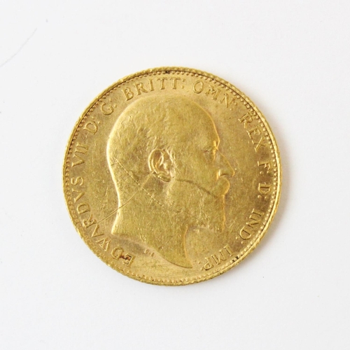 107 - An Edwardian gold sovereign, dated 1906, weight 8.0gms