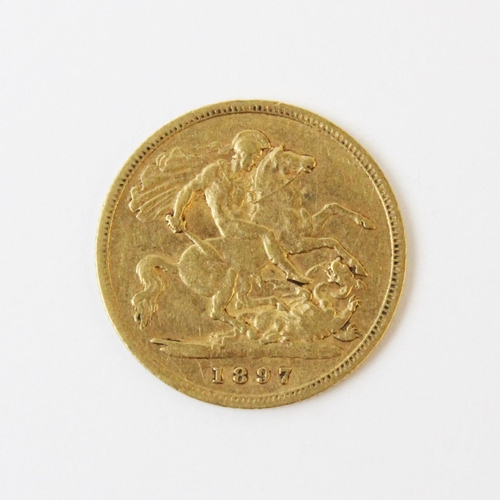 99 - A Victorian half sovereign, dated 1897, weight 4.0gms