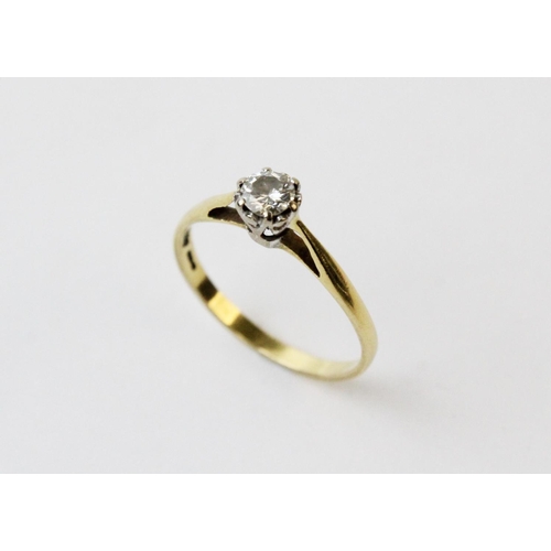 127 - A diamond solitaire ring, the central round brilliant cut diamond (measuring approx. 0.25ct), claw s... 