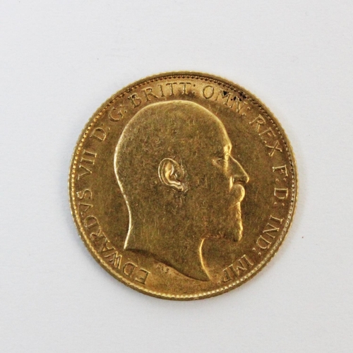 90 - An Edward VII half gold sovereign, dated 1907