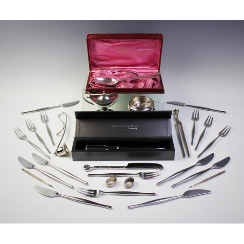 72 - A selection of silver plated and metal wares, to include, a boxed letter opener by Reed & Barton, ei... 