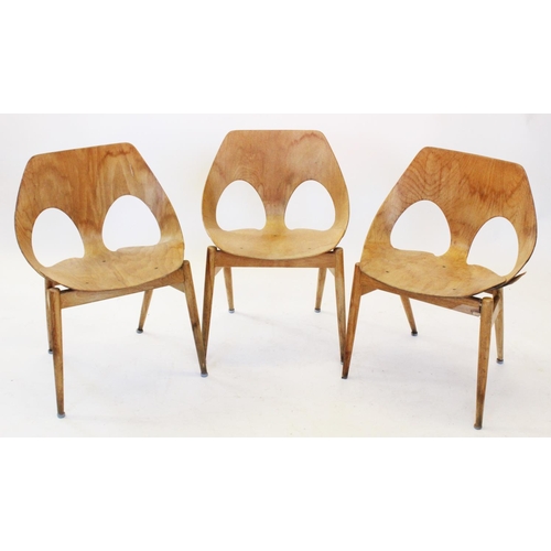 819 - Two 'Jason' chairs designed by Carl Jacobs for Kandya, mid 20th century, the seats formed from one p... 