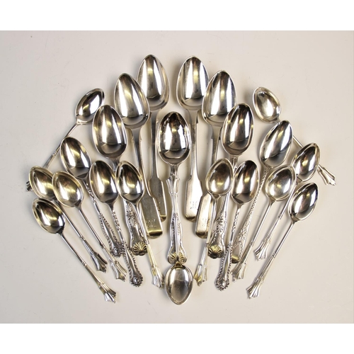 102 - Nine Edwardian silver teaspoons by Walker & Hall, Sheffield 1909 of plain polished form with engrave... 