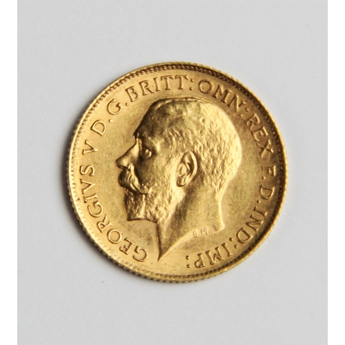 158 - A George V half sovereign, dated 1914, weight 4.0gms