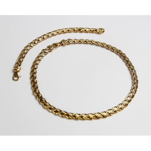 191 - An 18ct gold collarette and bracelet by UnoAErre, the woven link collarette with lobster claw fasten... 