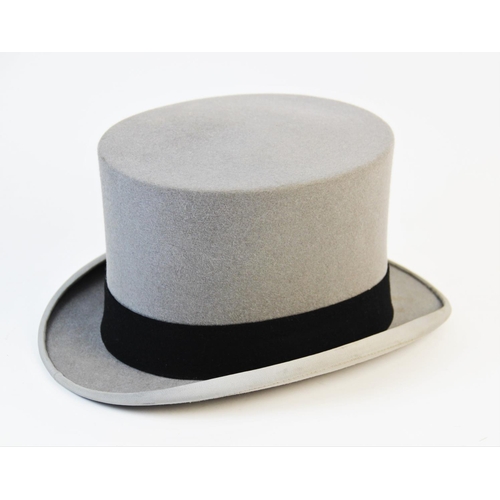 345 - A vintage grey top hat by Lincoln Bennett & Co of Piccadilly, London (Hatters By Appointment To Her ... 