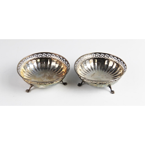 7 - A pair of silver bon-bon dishes by Mappin & Webb, Birmingham 1920, each of circular form with pierce... 