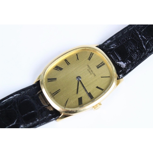 171 - A Gent's vintage 18ct gold Patek Phillipe Ellipse wristwatch, the gold-toned dial with Roman numeral... 