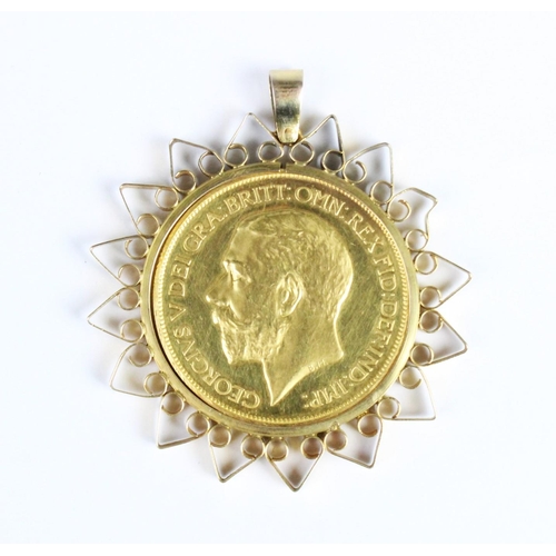 339 - A George V gold quintuple sovereign, dated 1911, set to a 9ct gold pendant mount, weight 47.4gms