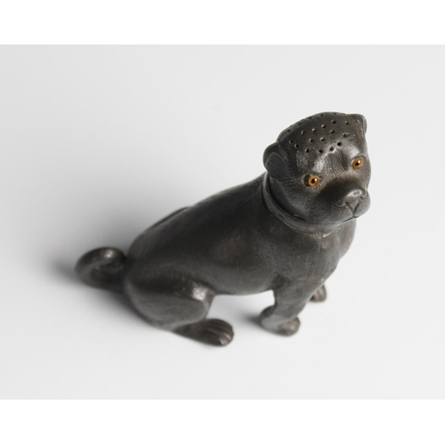 352 - A 19th century novelty pewter pepperette modelled as a pug, designed seated and with a screw cap, 10... 