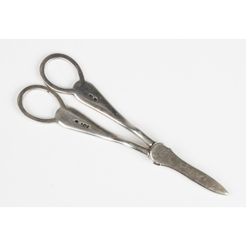 81 - A pair of George V silver grape scissors by Harrison Brothers & Howson, Sheffield 1913, of plain pol... 