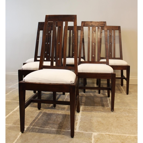 620 - A set of six Rennie Mackintosh style stained hardwood dining chairs, late 20th century, the vertical... 