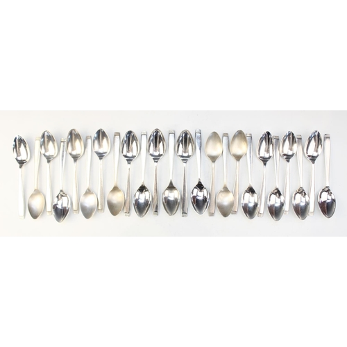 117 - A canteen of silver plated cutlery, Elkington & Co, date letters for 1937-1951, all plain pattern wi... 