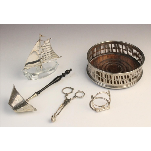 58 - A novelty silver and glass salt in the form of a sailing boat, import marks for Israel Freeman & Son... 