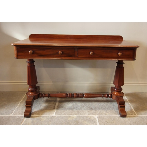 787 - A Victorian mahogany side table/dressing table, the rectangular moulded top above two frieze drawers... 