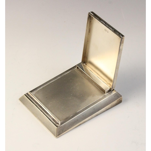 84 - An Art Deco silver mounted aide memoire holder, Fortum & Mason, London 1937, of rectangular form wit... 