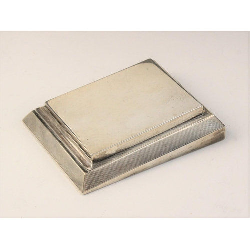 84 - An Art Deco silver mounted aide memoire holder, Fortum & Mason, London 1937, of rectangular form wit... 