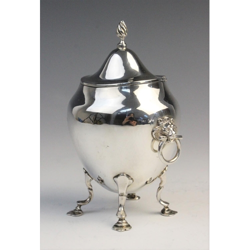 96 - A George V silver sucrier by George Nathan & Ridley Hayes, Chester 1912, of compressed ovoid form on... 