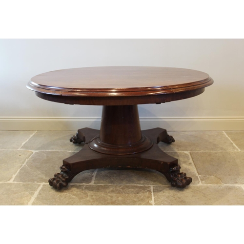 687 - A William IV extending mahogany pedestal table, the circular moulded top raised upon a cylindrical t... 