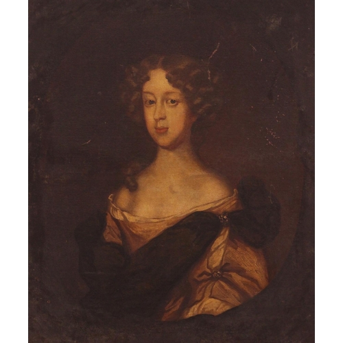 562 - Follower of Sir Godfrey Kneller (1646-1723), 
Portrait of a young lady in a painted, 
Oval oil on ca... 