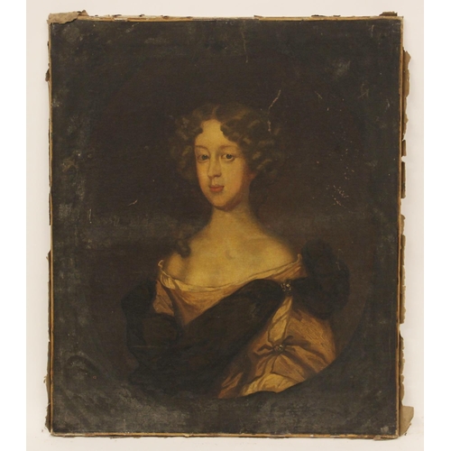 562 - Follower of Sir Godfrey Kneller (1646-1723), 
Portrait of a young lady in a painted, 
Oval oil on ca... 