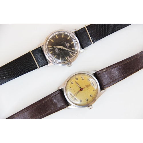 78 - A Gentleman's vintage Tudor Oyster 'Shock Resisting' wristwatch, the round gold-toned dial with Arab... 