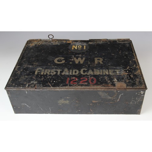 419 - RAILWAY INTEREST: A Great Western Railway first aid kit, early 20th century, the black painted metal... 