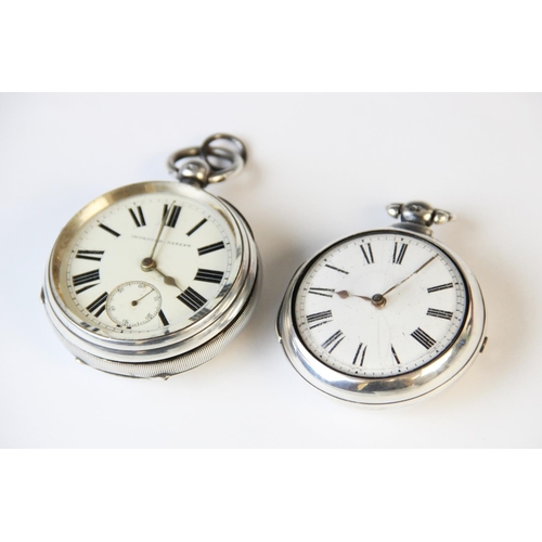 84 - A William IV silver pair cased pocket watch, the round white dial with black Roman numerals, set to ... 