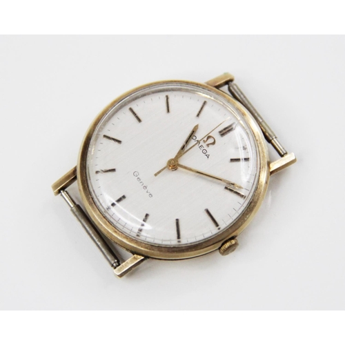 96 - A gentleman's vintage Omega Geneve 9ct gold wristwatch, the round cream dial with baton markers, set... 